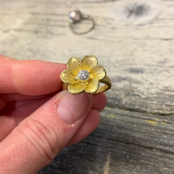 4 Ring Bundle - Picture 3 of 7